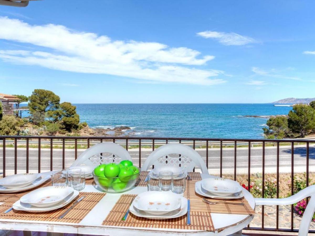 Apartament Grifeu Llança Eksteriør bilde